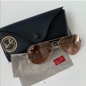 Ray ban